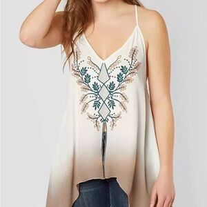 Gimmicks by BKE Cream Embroidered Tank Top
